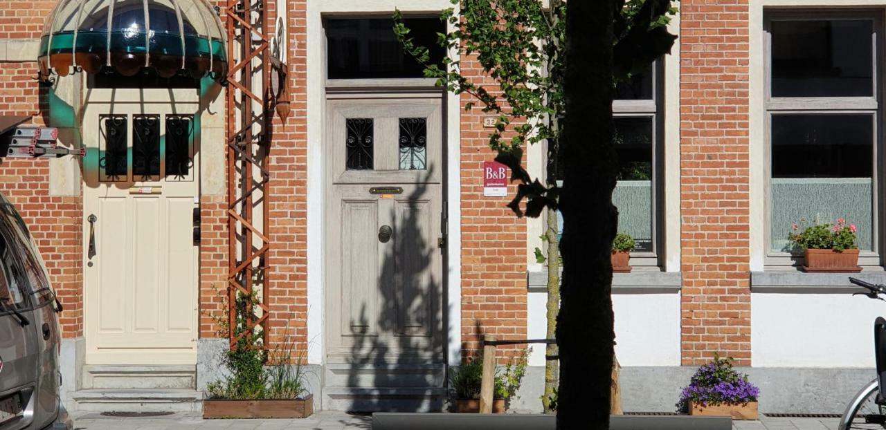 Bed & Breakfast Exterlaer Antwerp Exterior photo